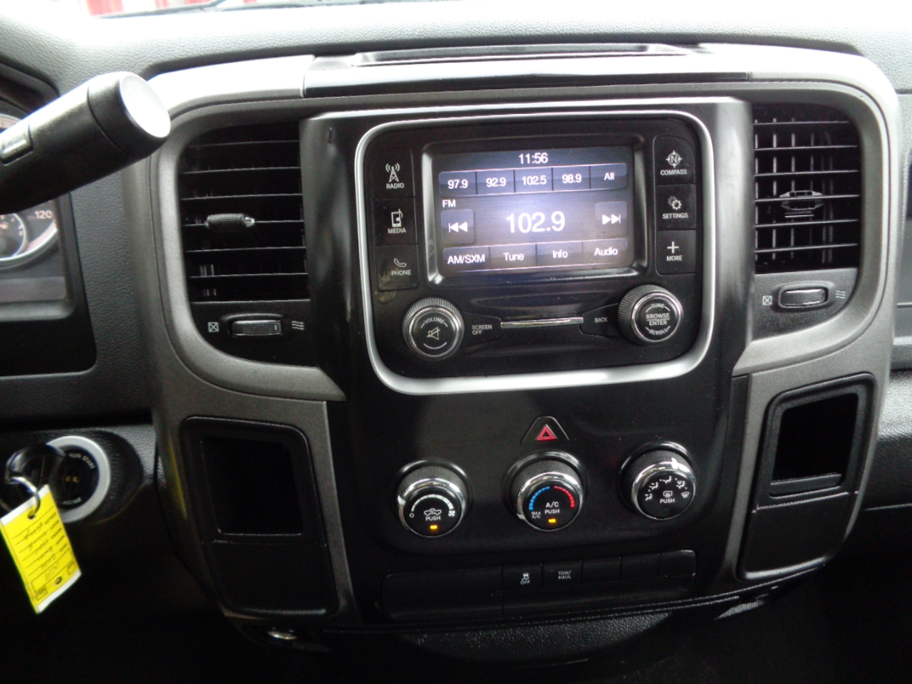 RAM 1500 Tradesman Regular Cab SWB 2WD 2014