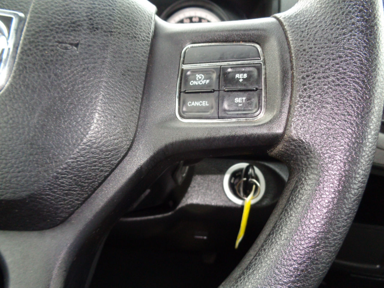 RAM 1500 Tradesman Regular Cab SWB 2WD 2014