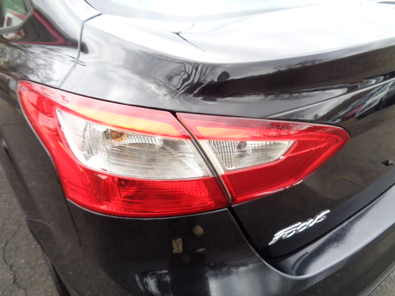 Ford Focus SE Sedan 2014