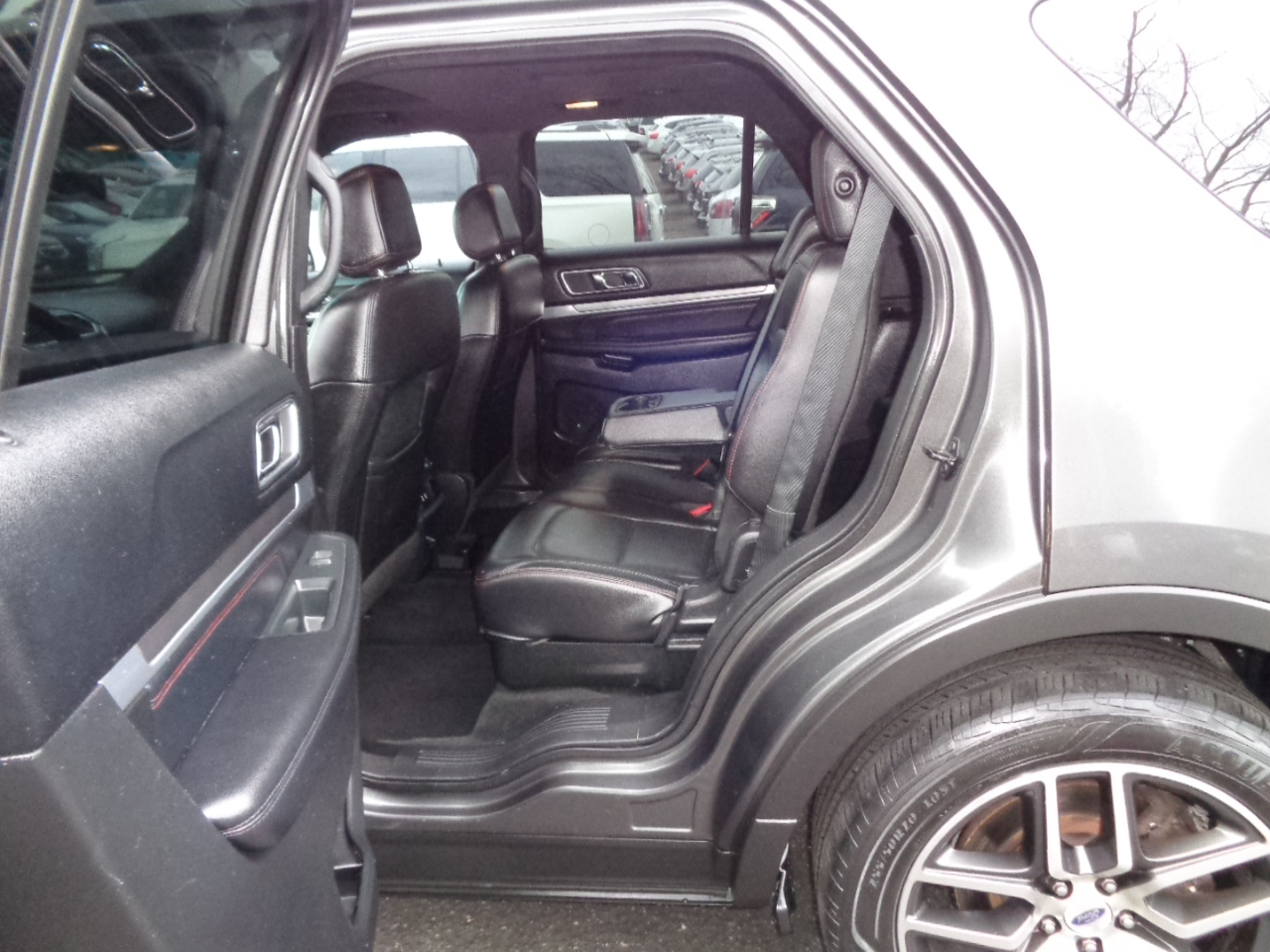 Ford Explorer Sport 4WD 2016