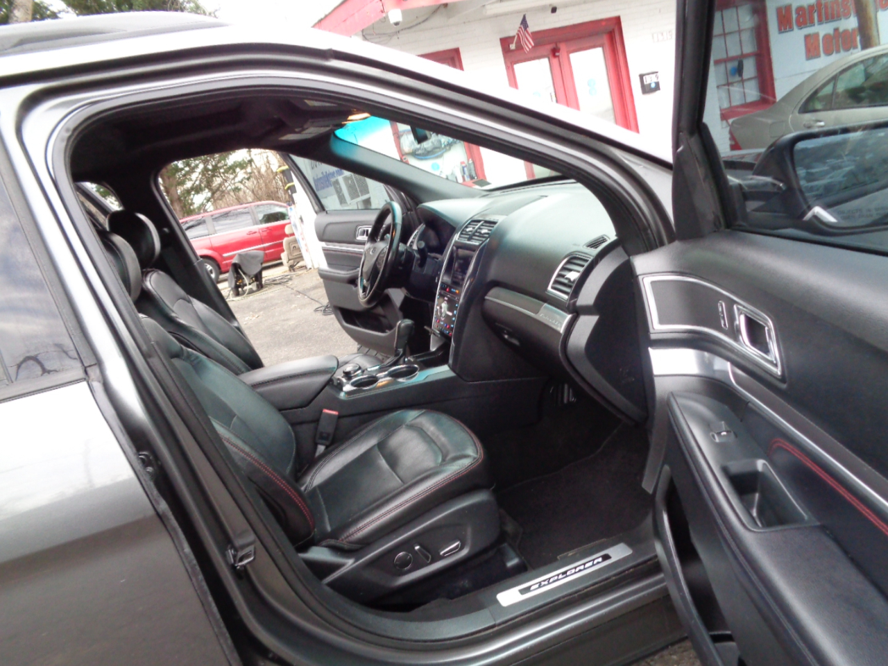 Ford Explorer Sport 4WD 2016