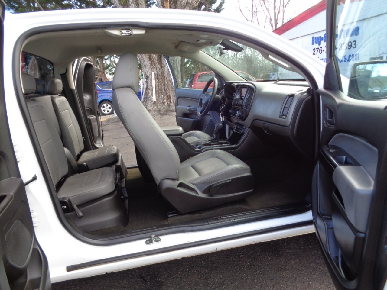 Chevrolet Colorado WT Ext. Cab 2WD 2015