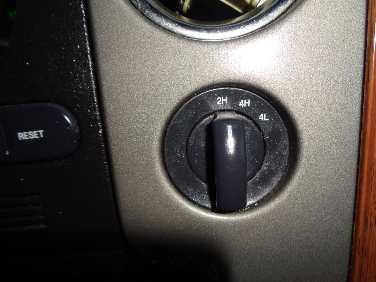 Ford F-150 Lariat SuperCab 4WD 2004