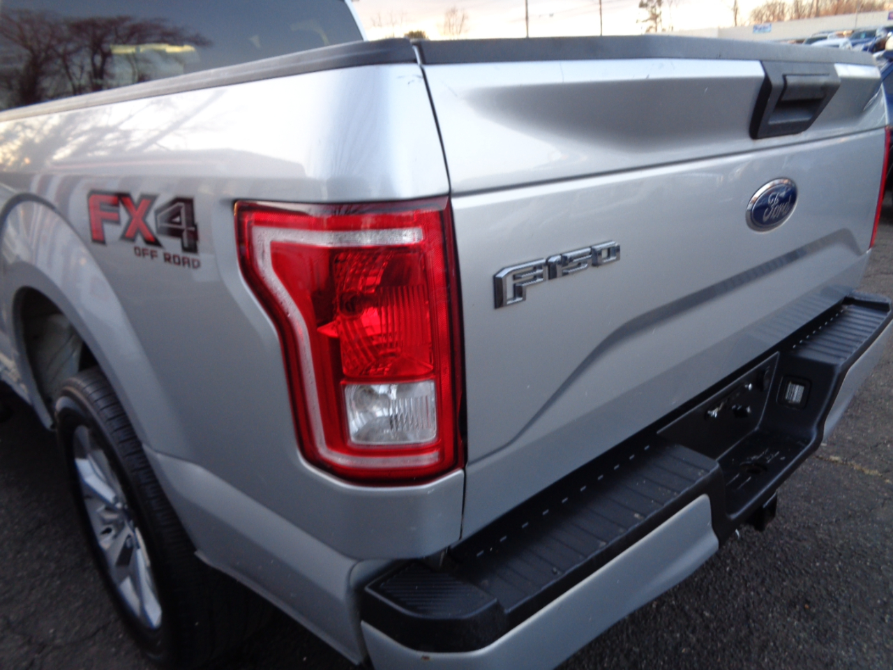 Ford F-150 Lariat SuperCab 8-ft. 4WD 2017