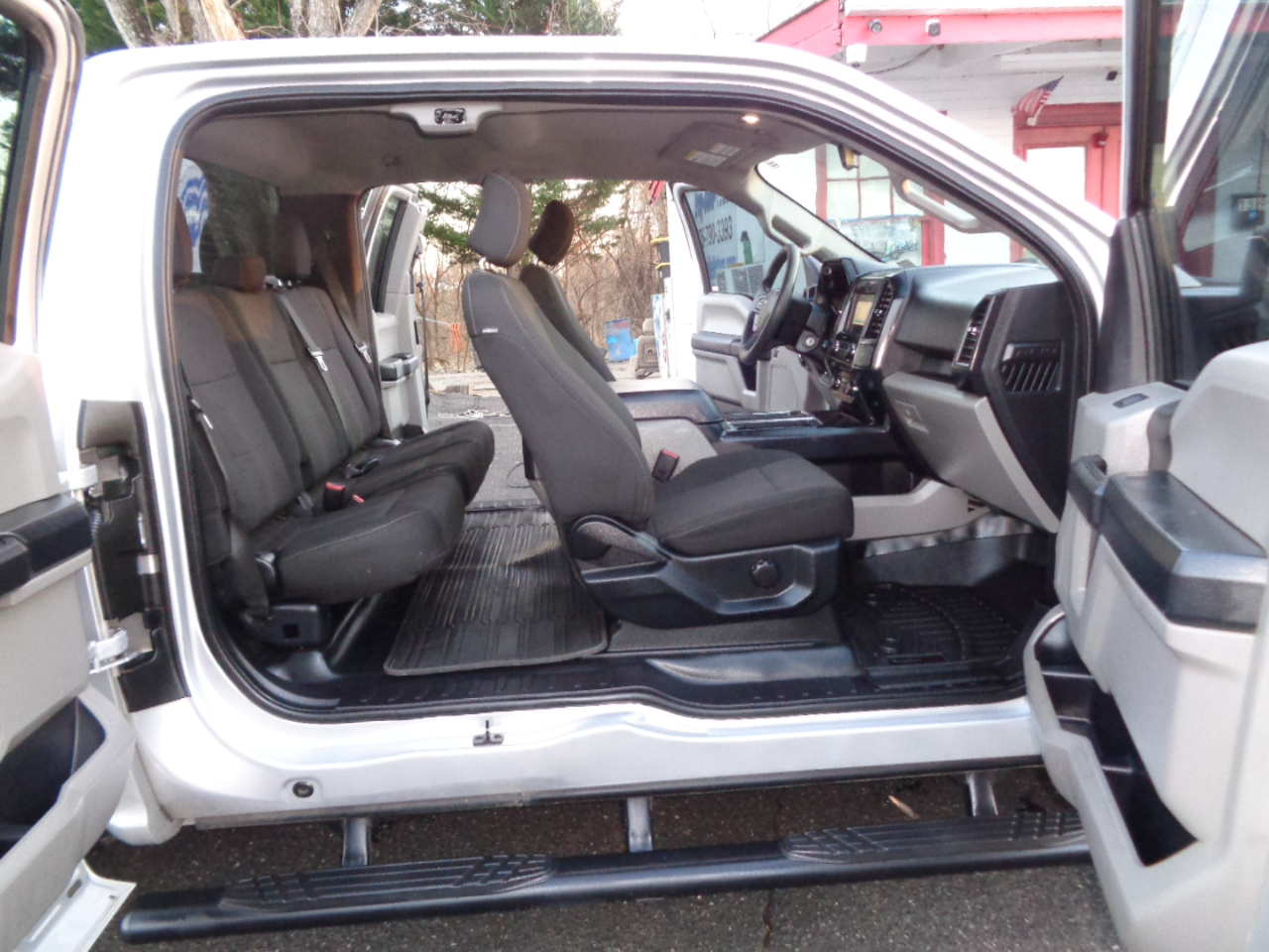 Ford F-150 Lariat SuperCab 8-ft. 4WD 2017