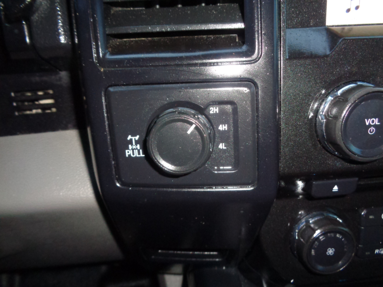 Ford F-150 Lariat SuperCab 8-ft. 4WD 2017