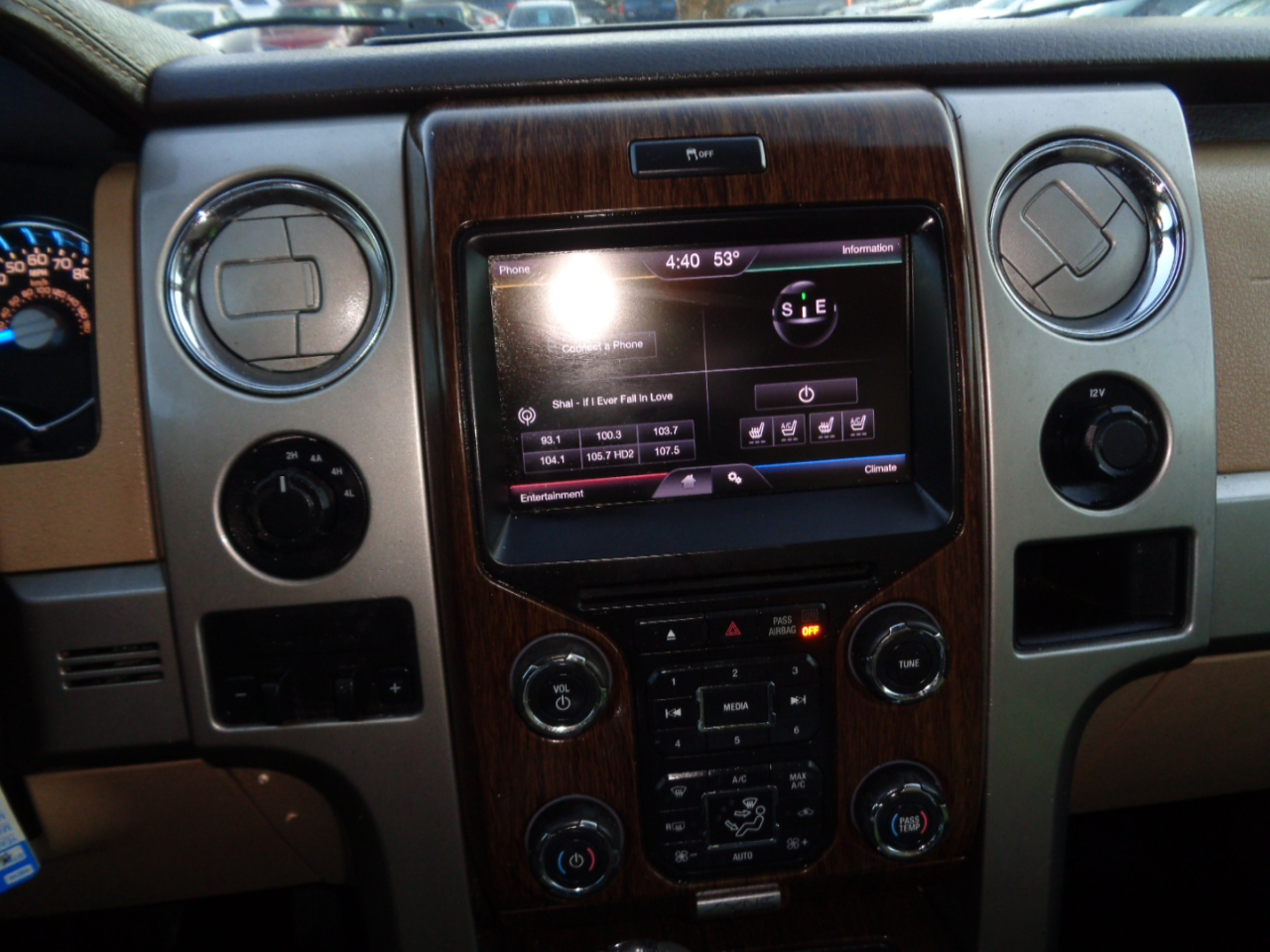 Ford F-150 Platinum SuperCrew 6.5-ft. Bed 4WD 2014