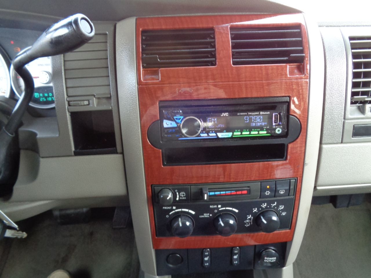 Dodge Durango SLT 2WD 2006