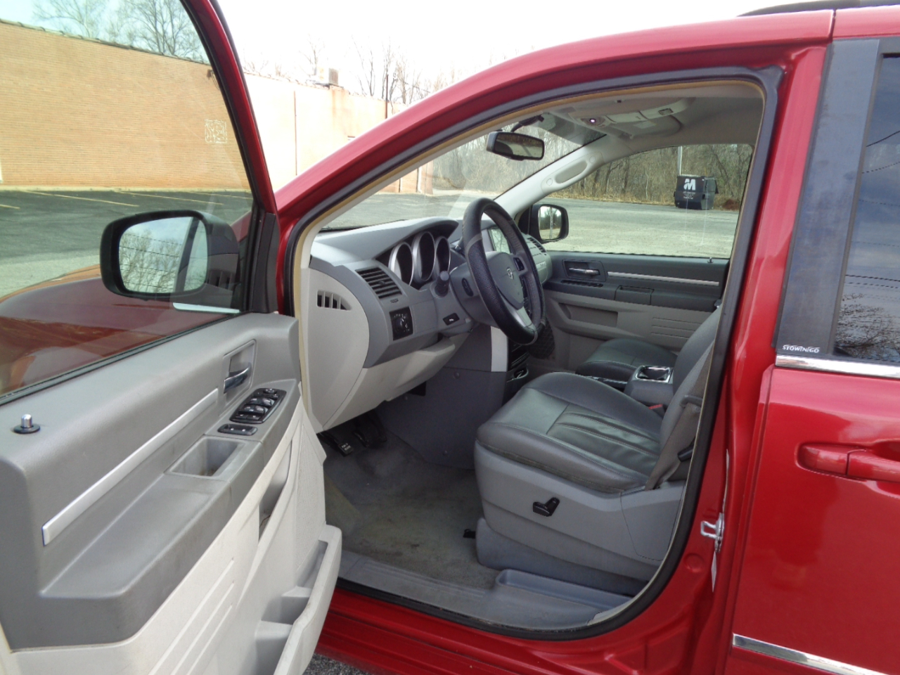 Dodge Grand Caravan SXT 2009