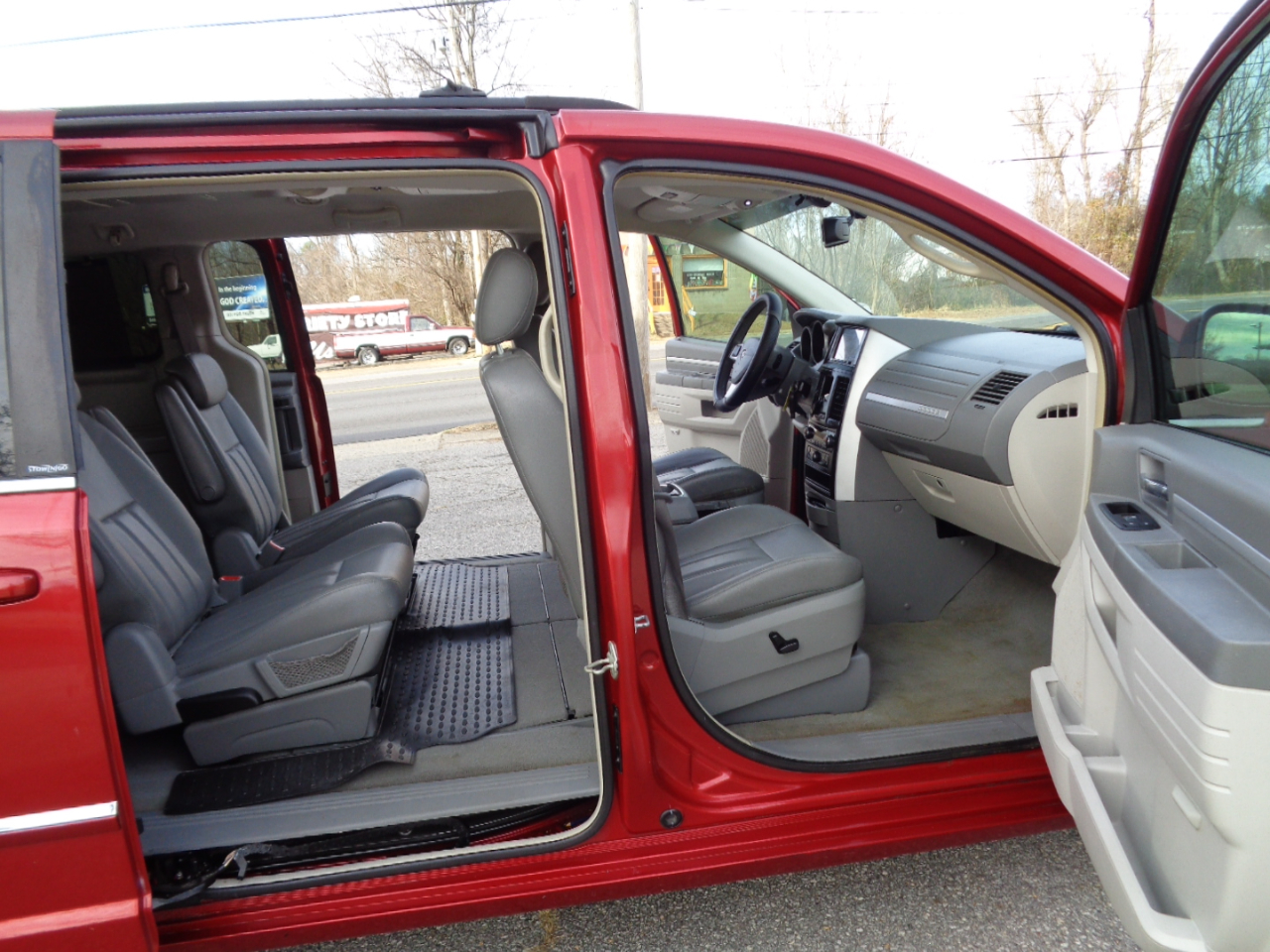 Dodge Grand Caravan SXT 2009