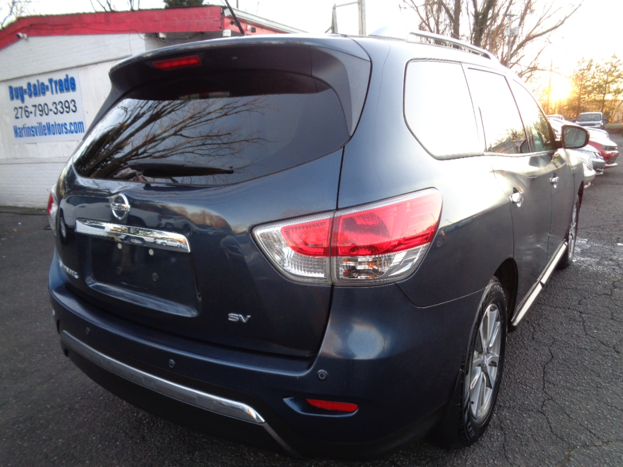 Nissan Pathfinder SV 2015