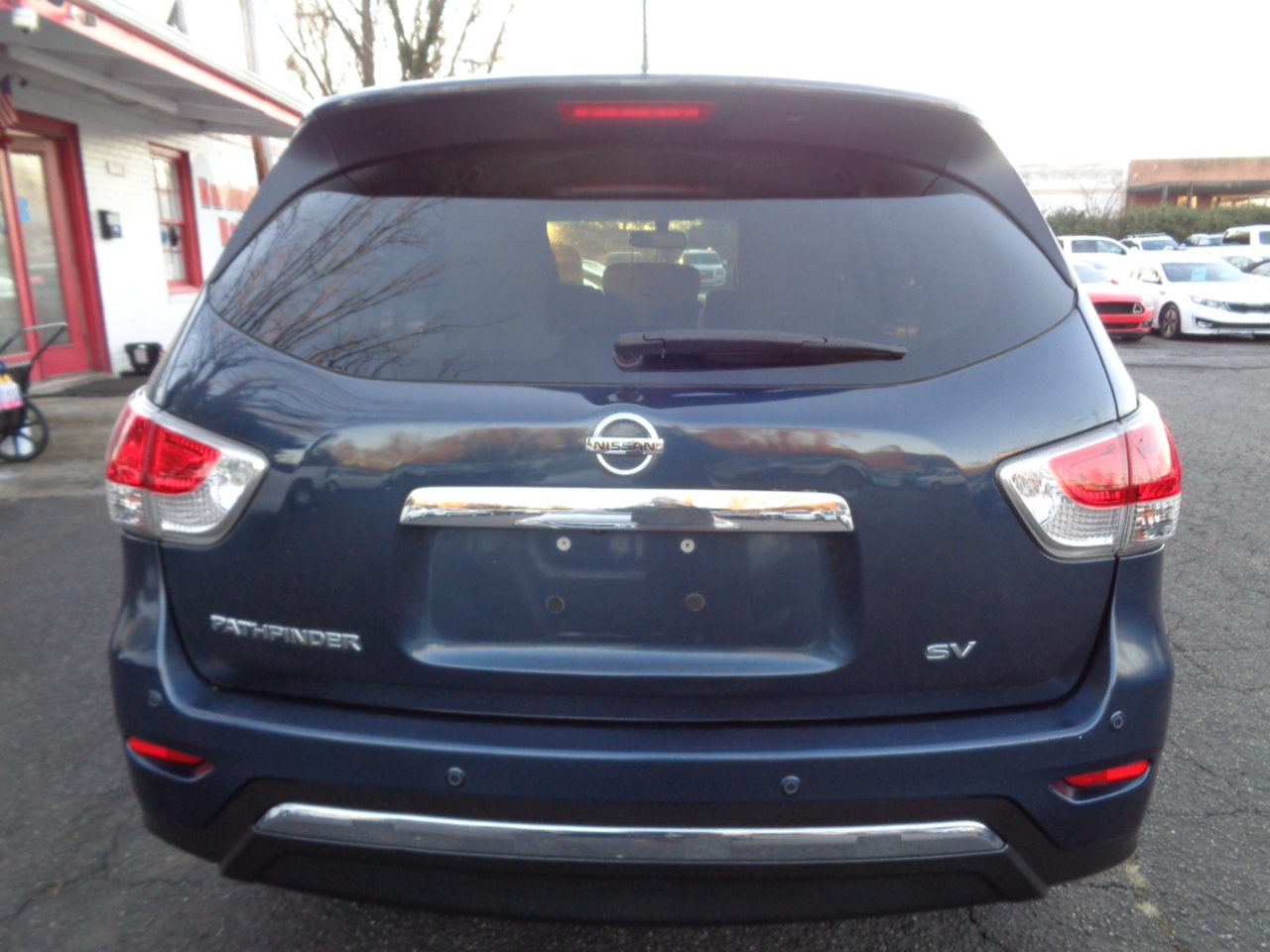 Nissan Pathfinder SV 2015