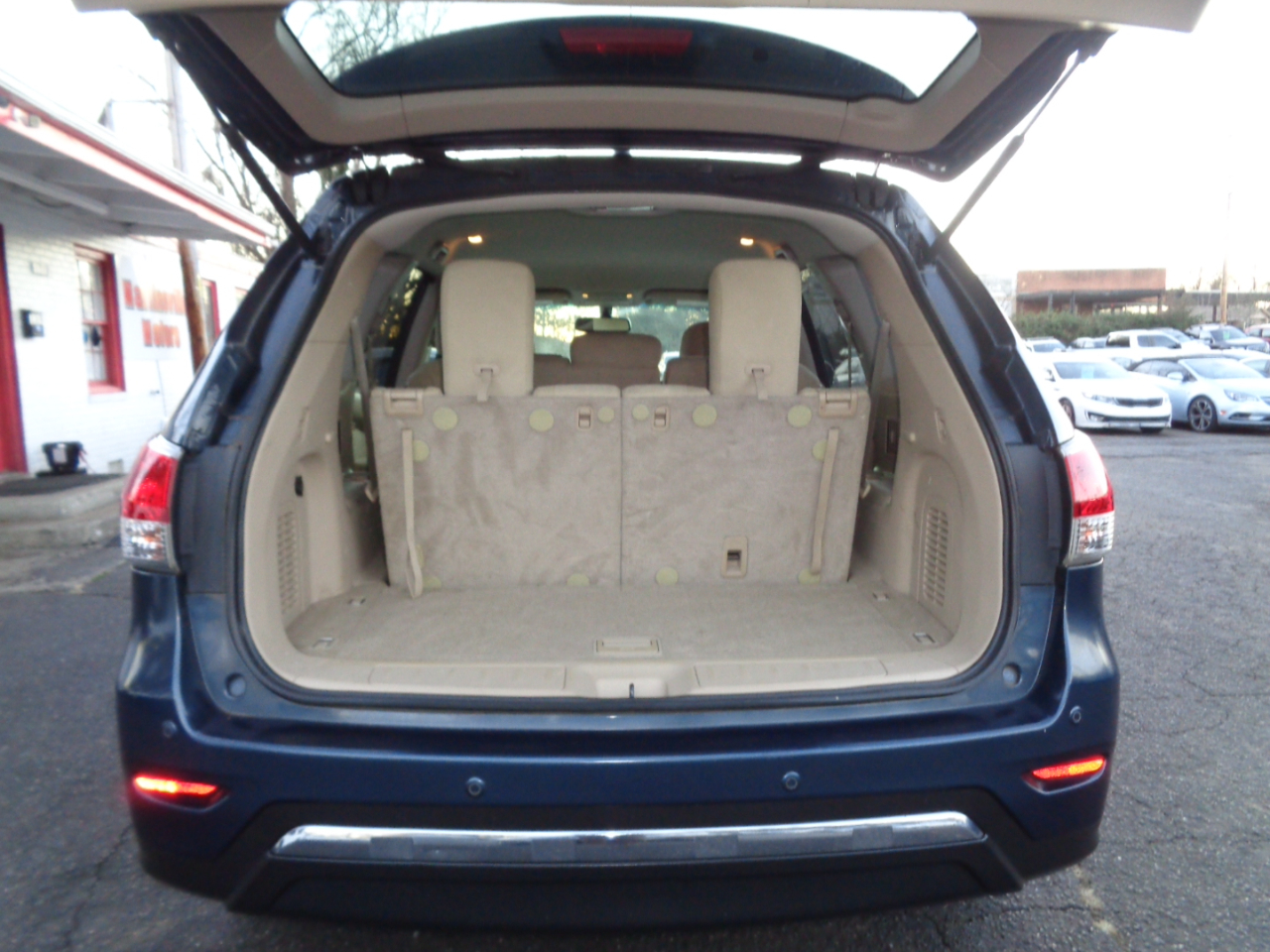 Nissan Pathfinder SV 2015