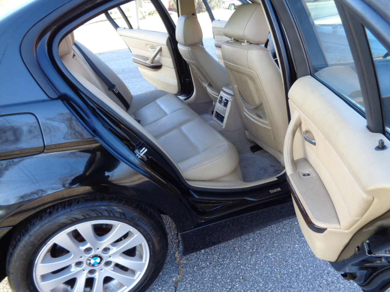 BMW 3-Series 328xi 2007