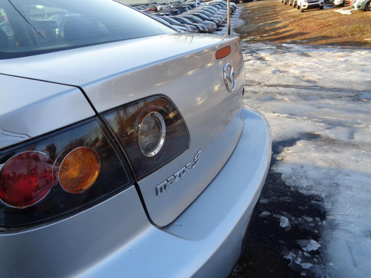 Mazda MAZDA3 s 4-Door 2004