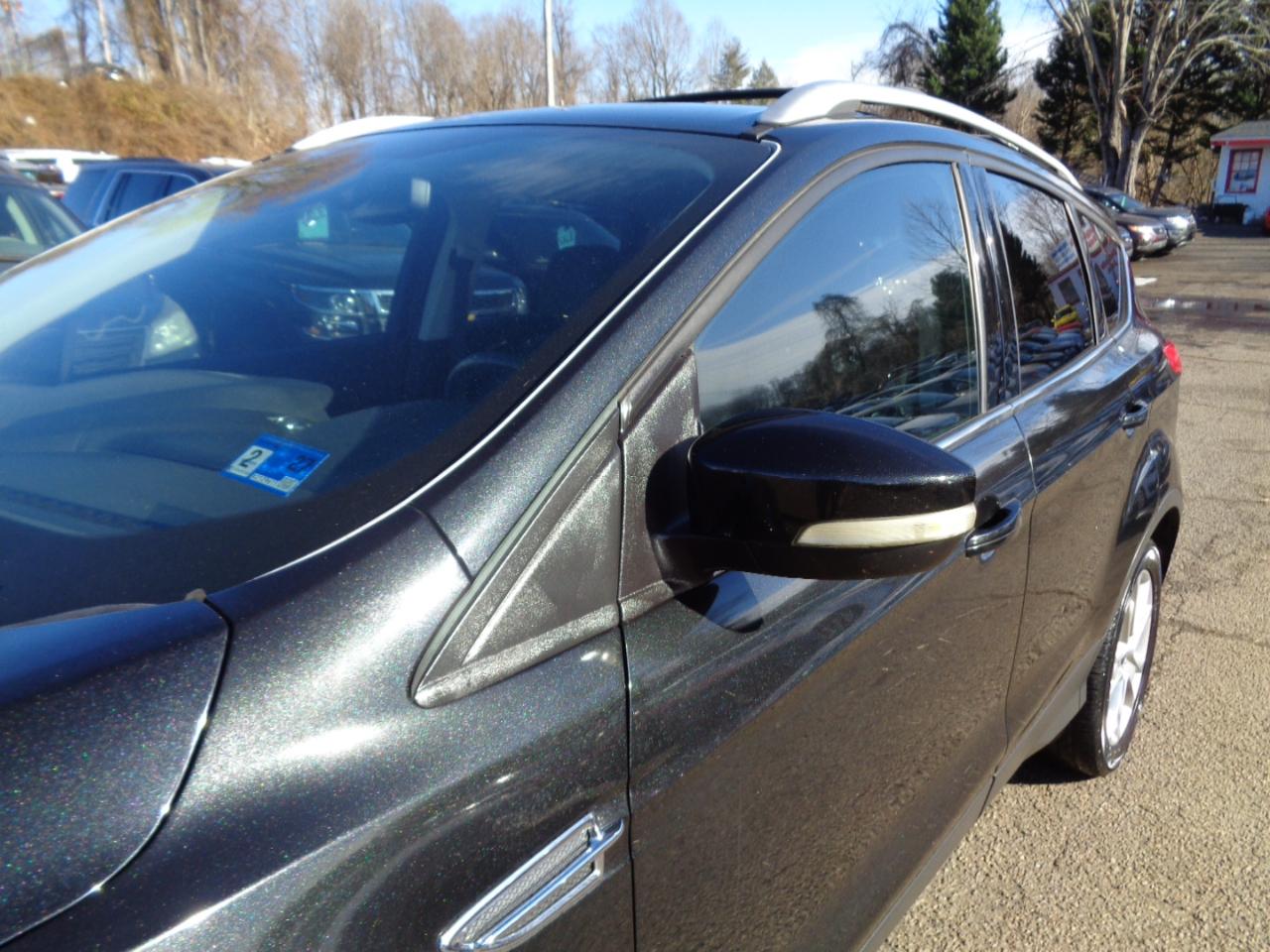 Ford Escape Titanium FWD 2015