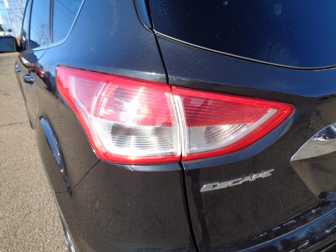 Ford Escape Titanium FWD 2015