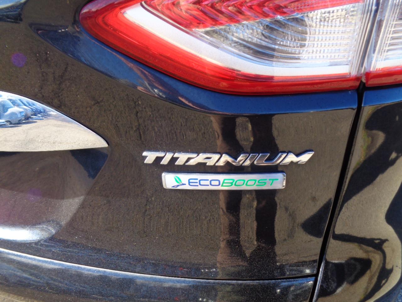 Ford Escape Titanium FWD 2015