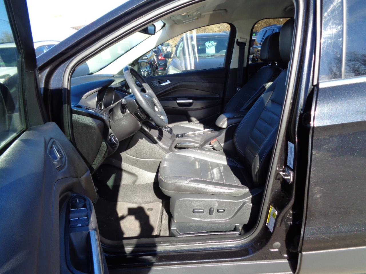 Ford Escape Titanium FWD 2015