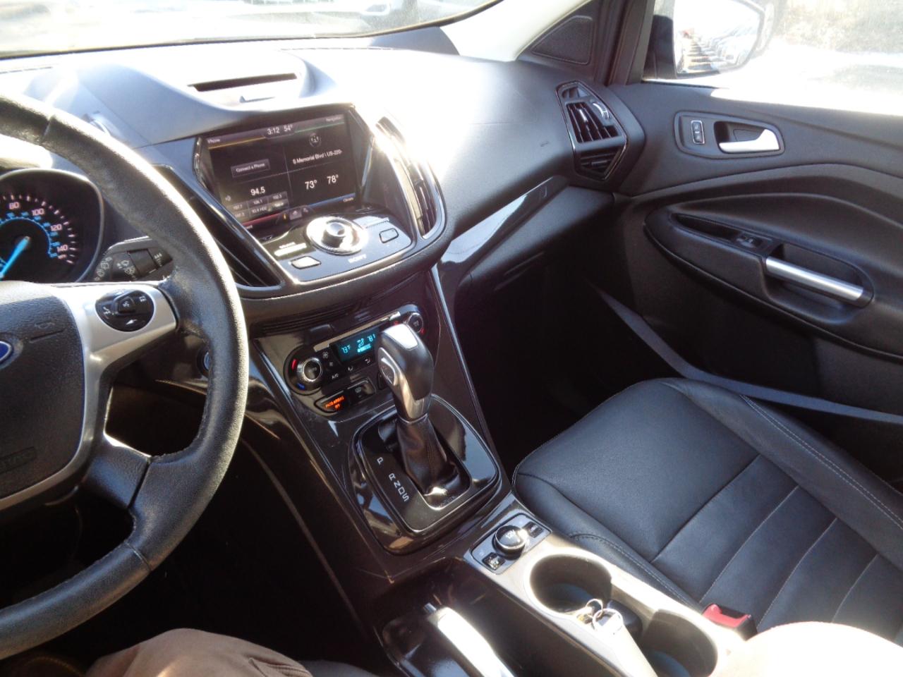 Ford Escape Titanium FWD 2015