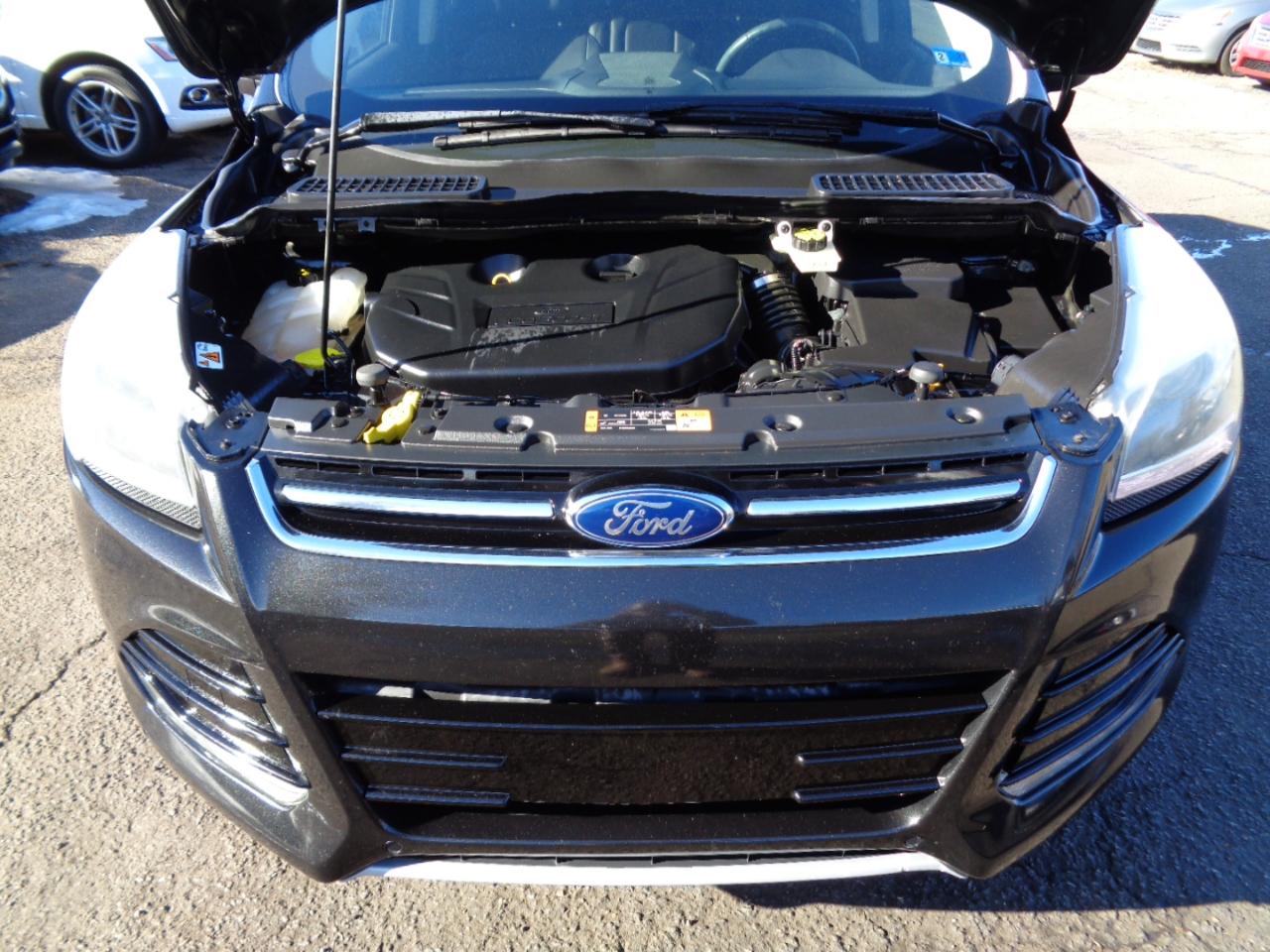 Ford Escape Titanium FWD 2015