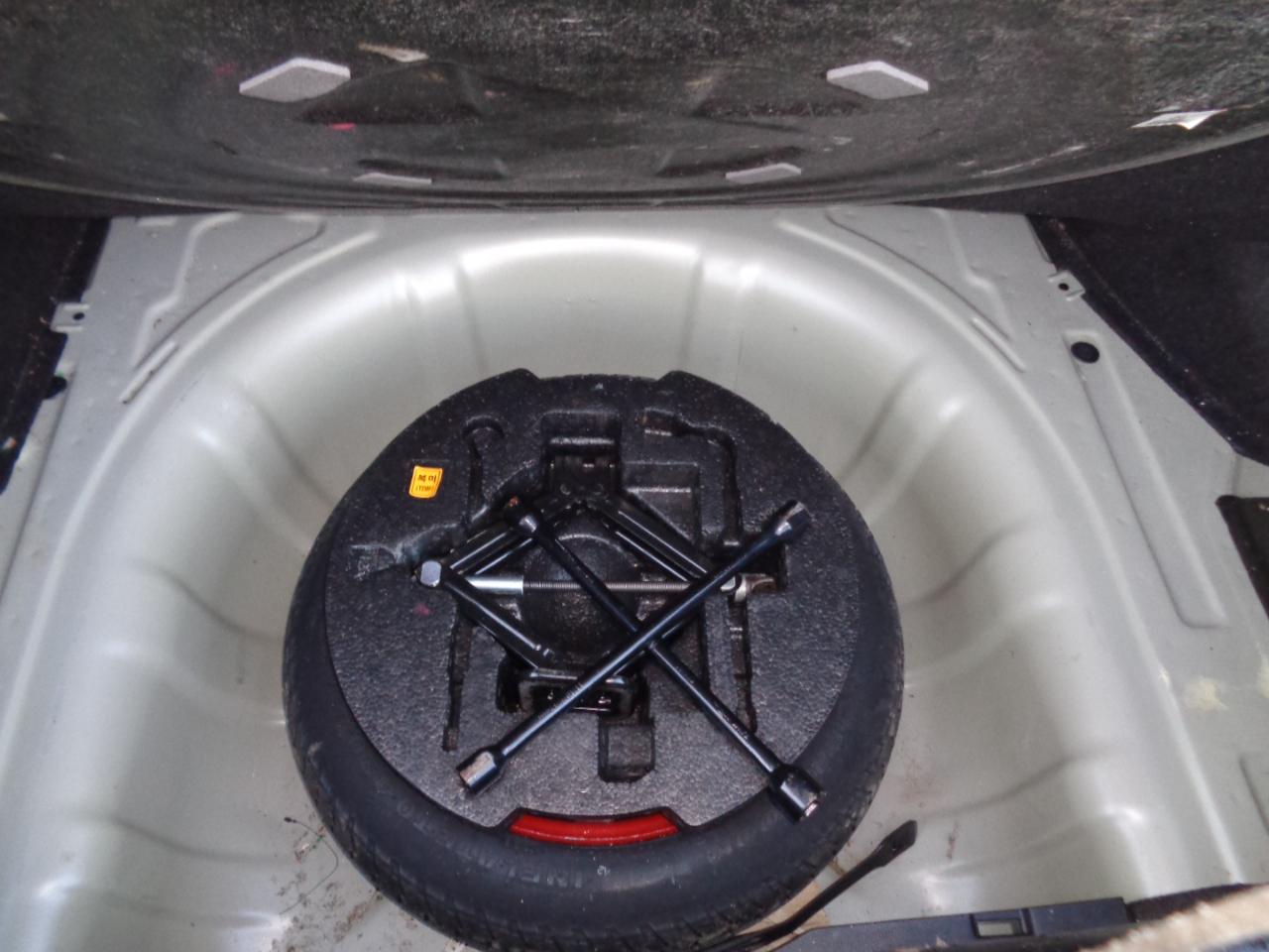 Hyundai Elantra  2010