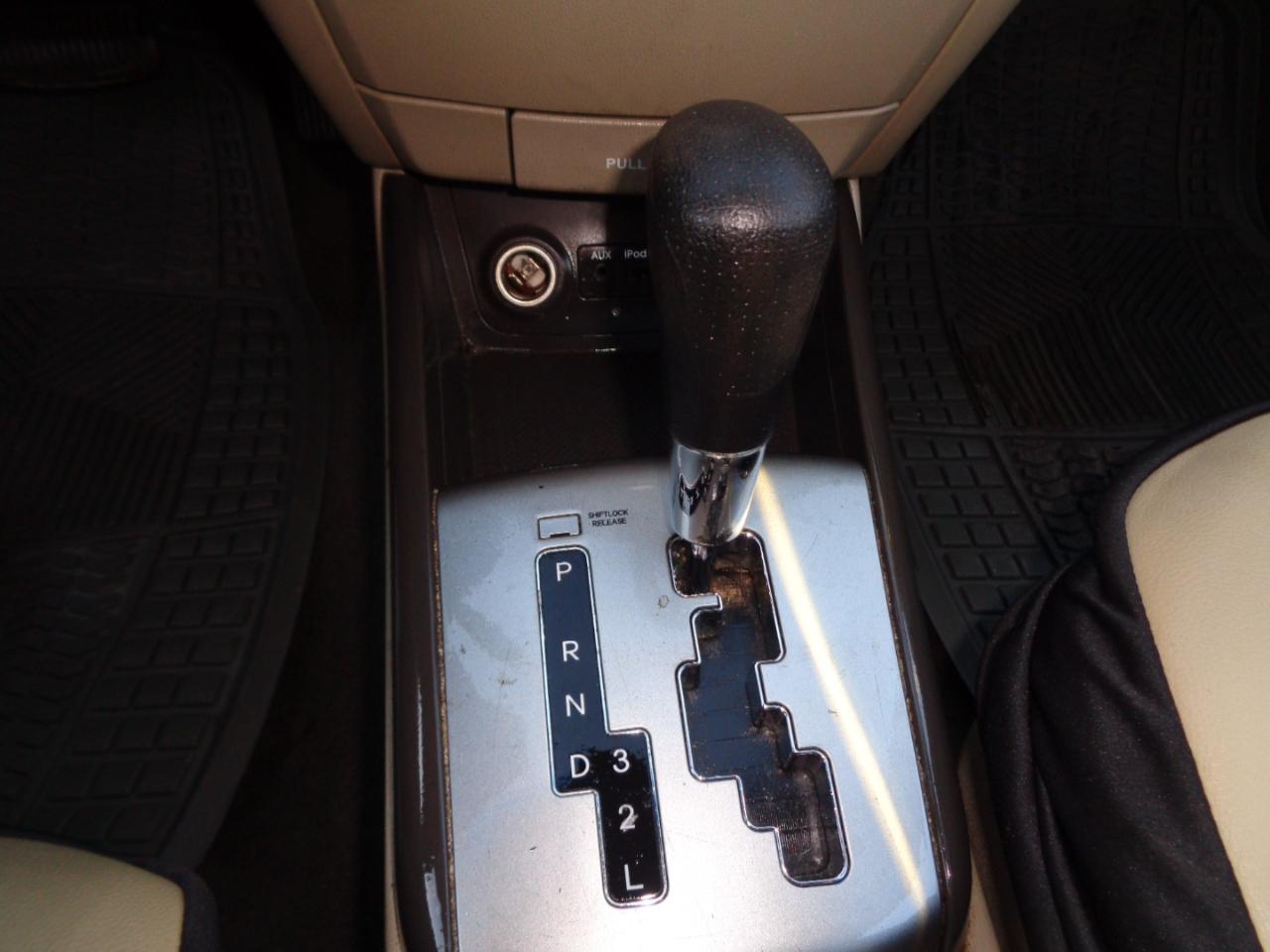 Hyundai Elantra  2010