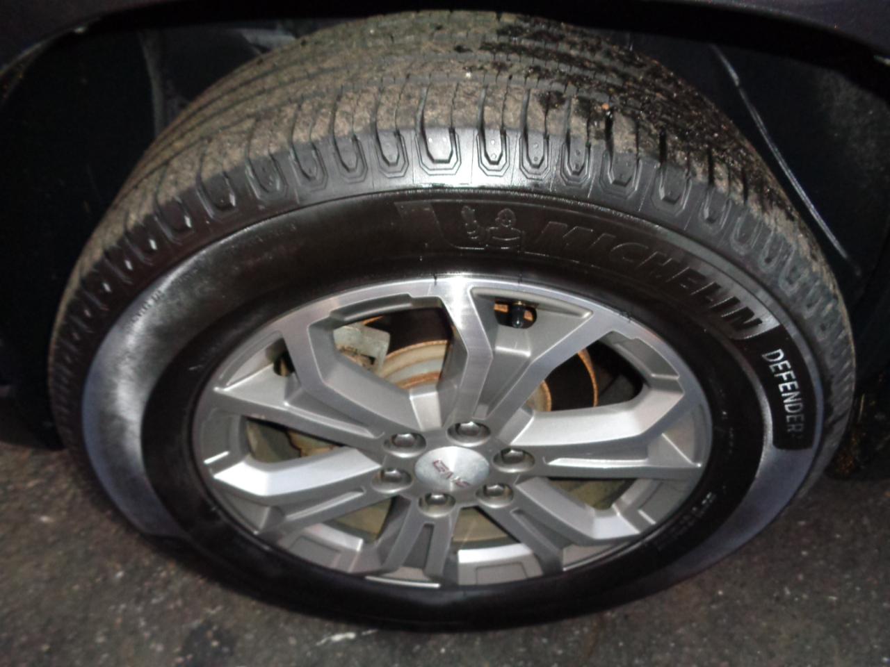 GMC Acadia SLT-1 2015