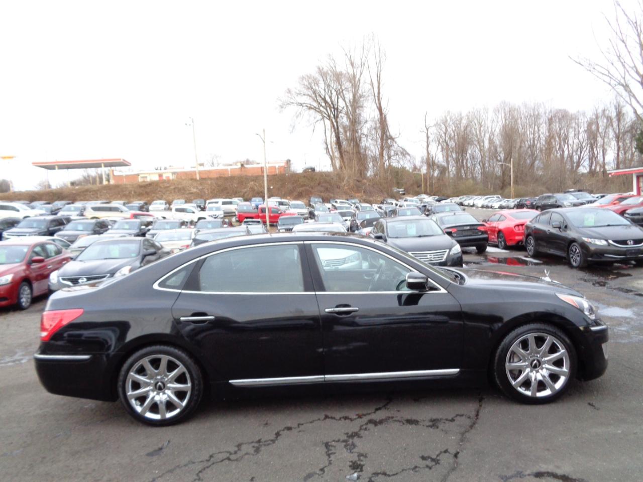 Hyundai Equus Signature 2013