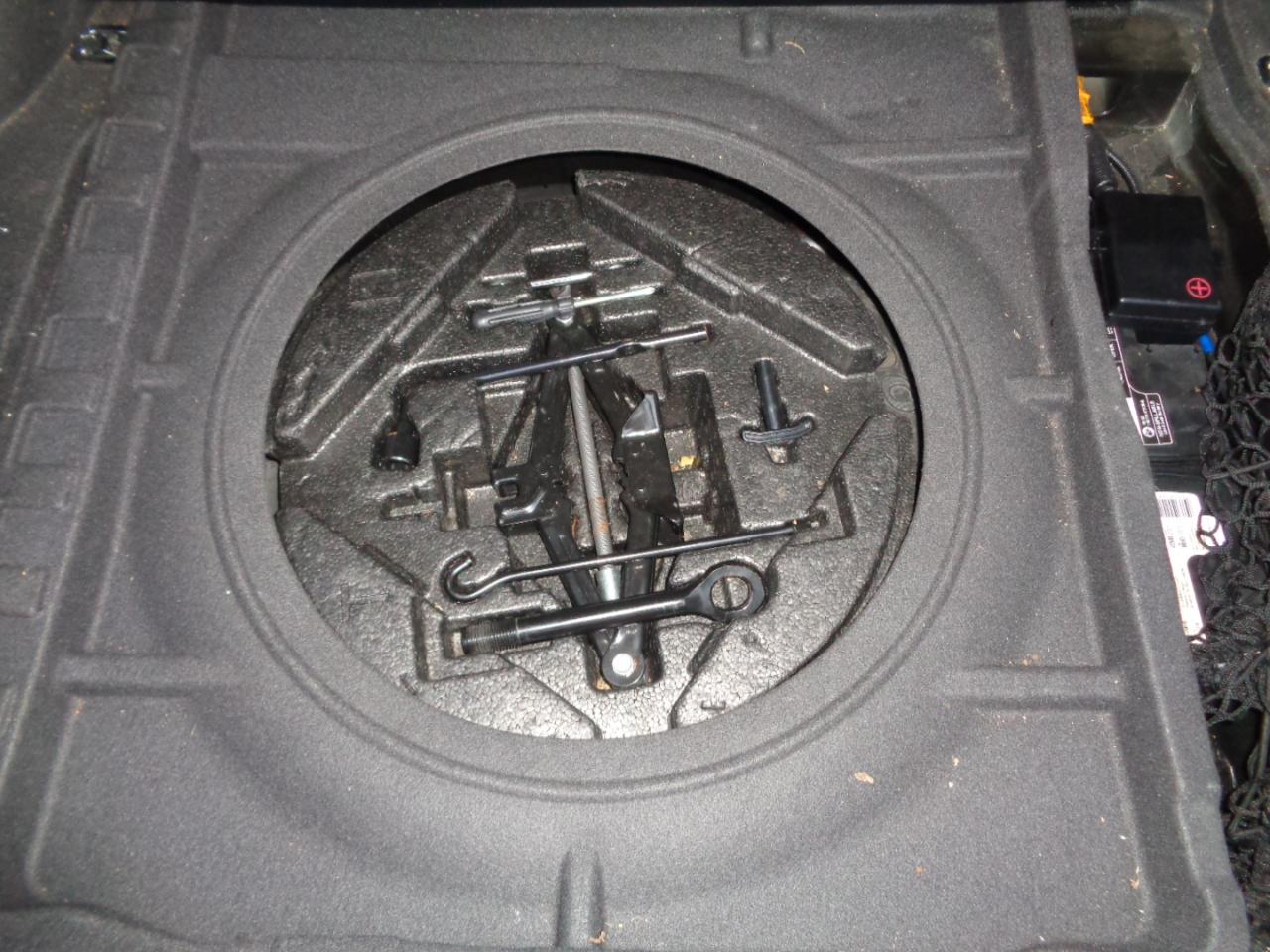 Hyundai Equus Signature 2013