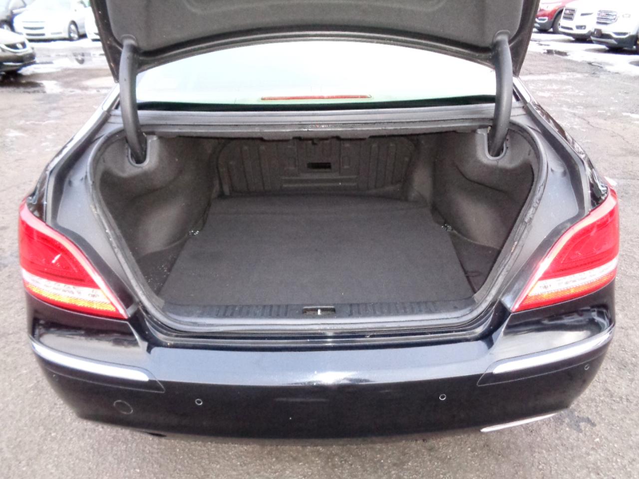 Hyundai Equus Signature 2013