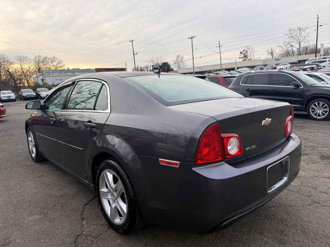 Chevrolet Malibu LS 2010