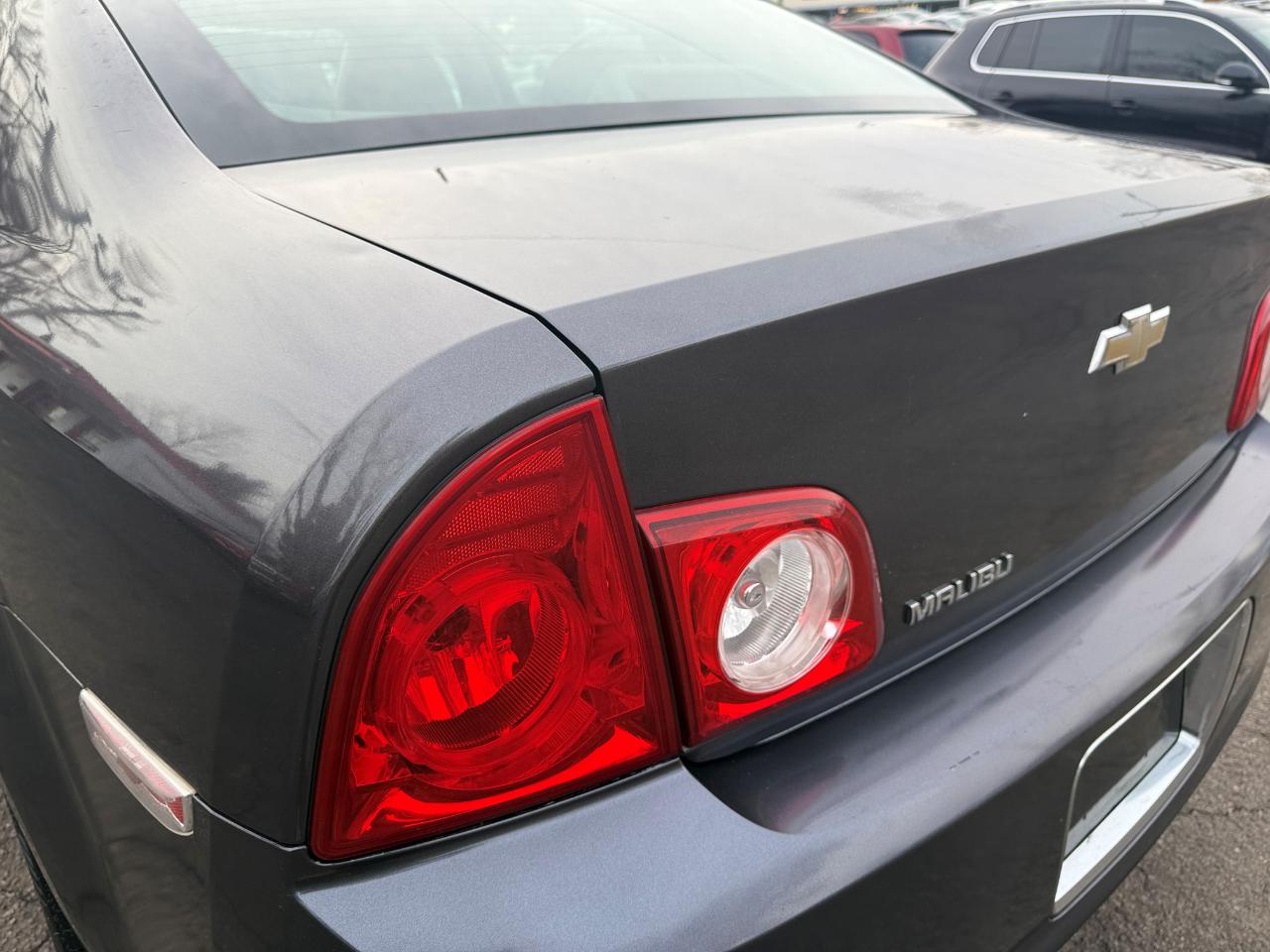 Chevrolet Malibu LS 2010