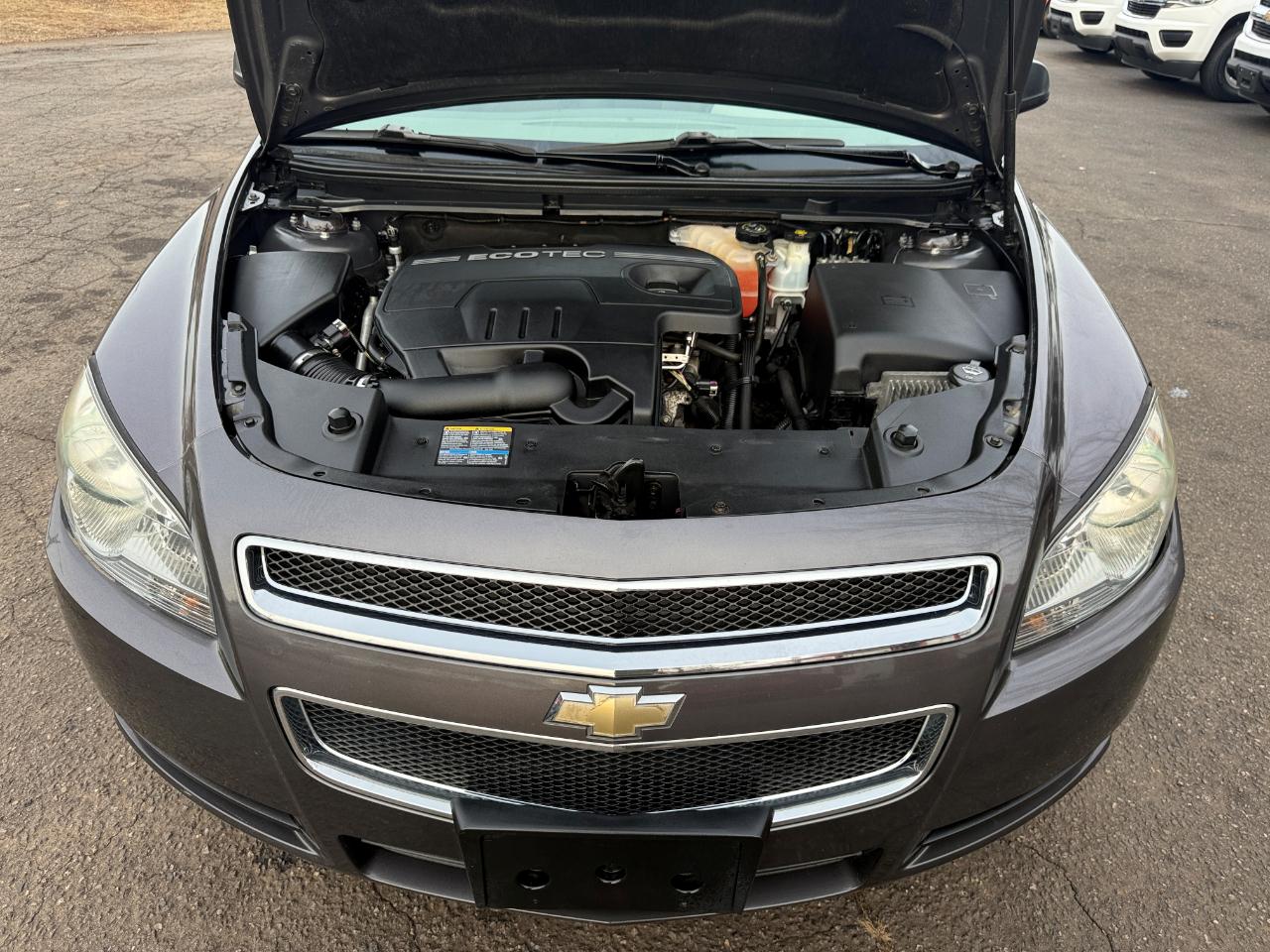 Chevrolet Malibu LS 2010