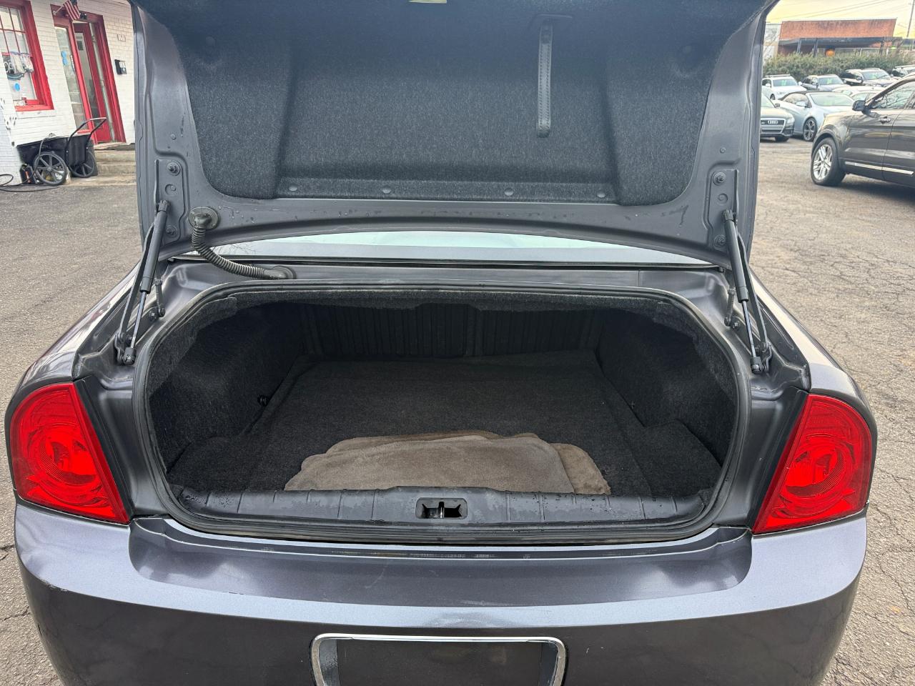 Chevrolet Malibu LS 2010