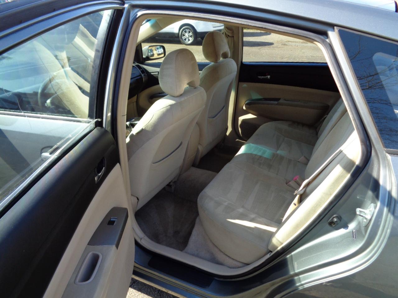 Toyota Prius 4-Door Liftback 2004