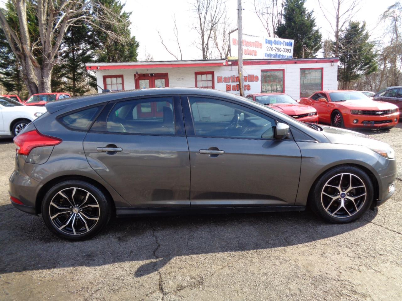 Ford Focus SE Hatch 2016