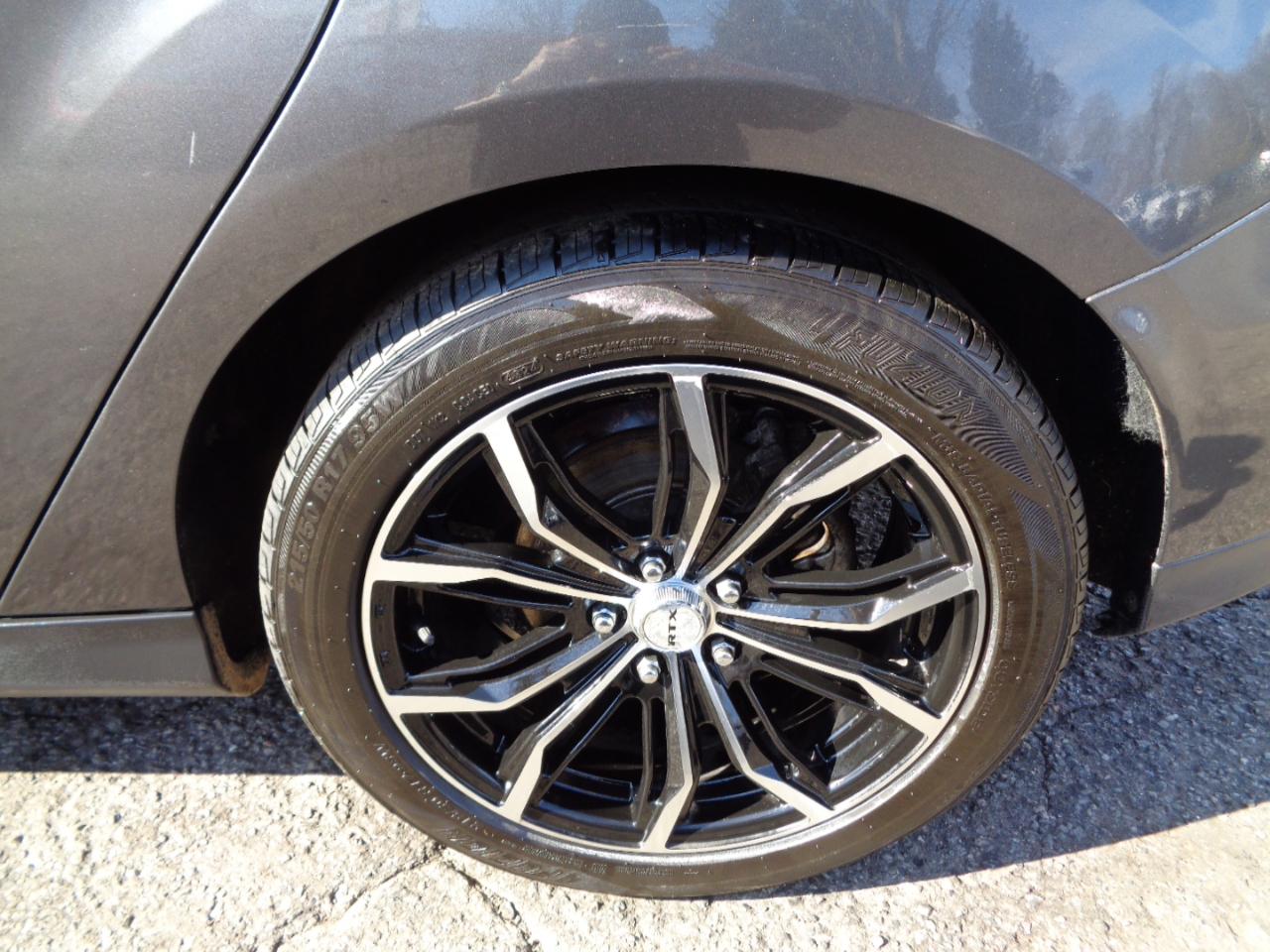 Ford Focus SE Hatch 2016