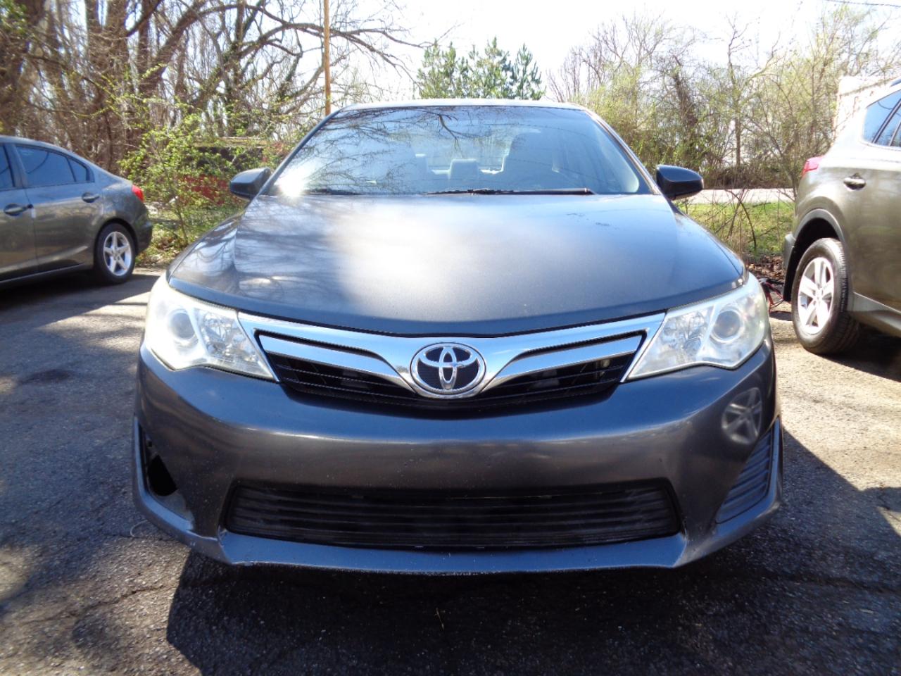 Toyota Camry L 2012