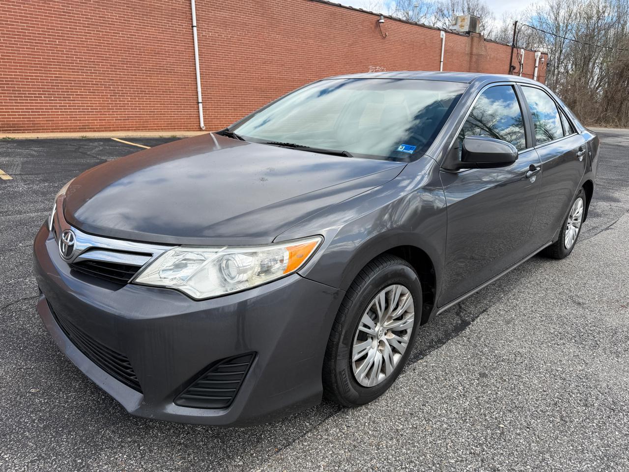 Toyota Camry L 2012