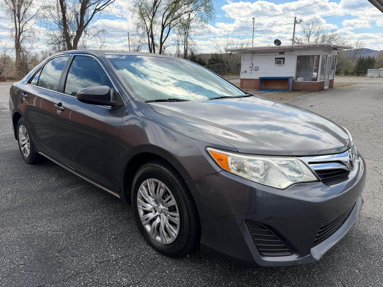 Toyota Camry L 2012
