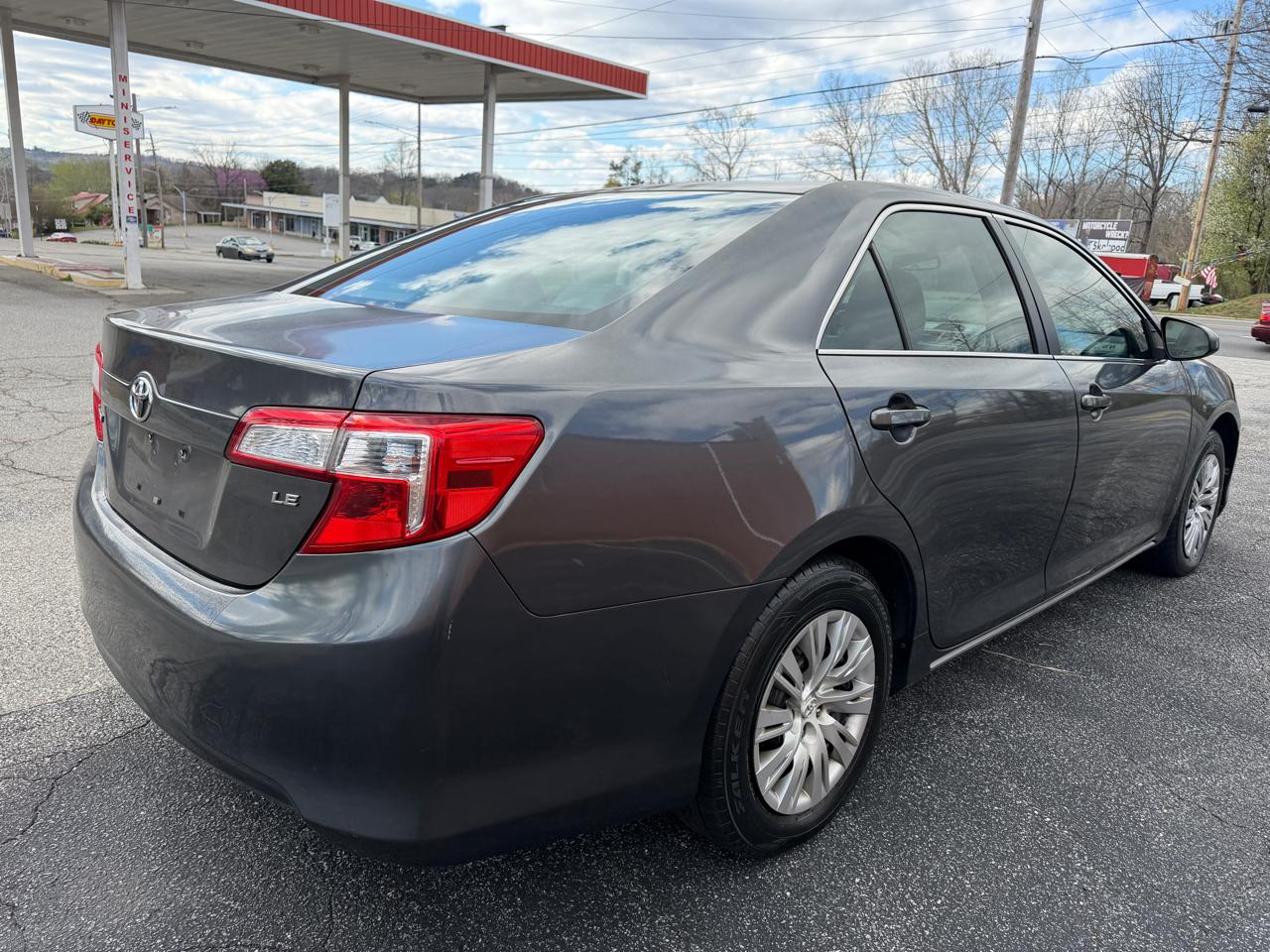 Toyota Camry L 2012