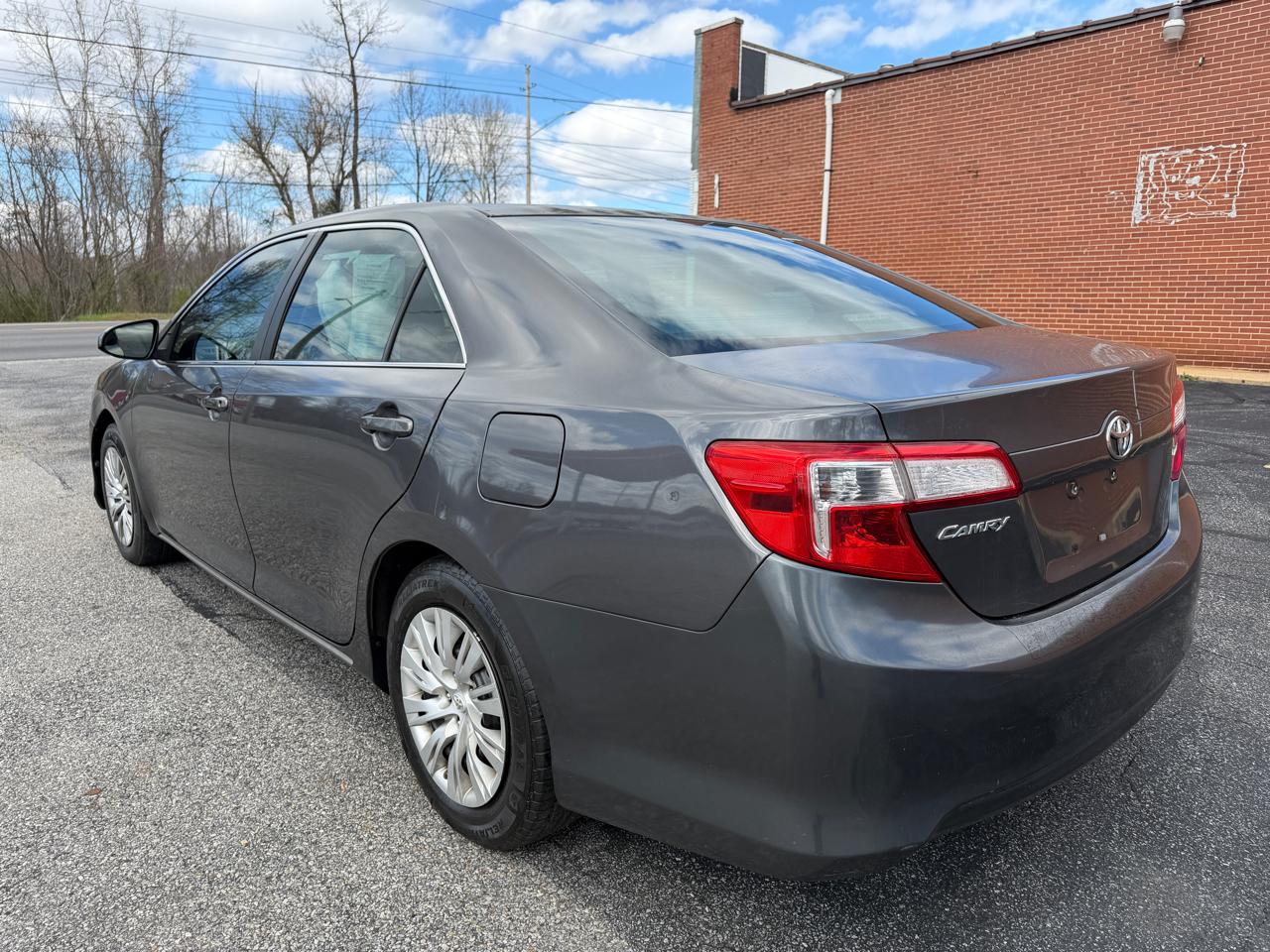 Toyota Camry L 2012