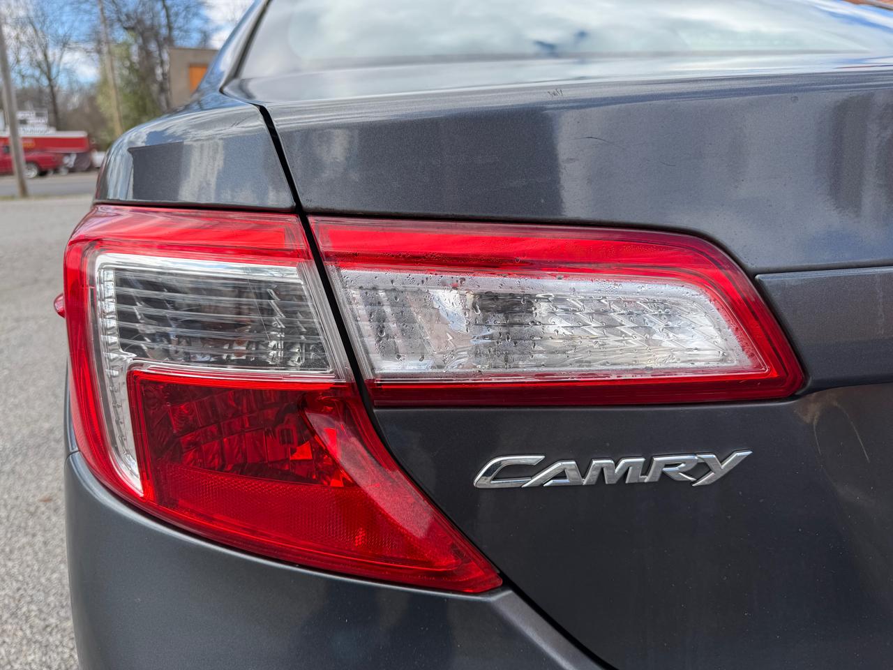 Toyota Camry L 2012