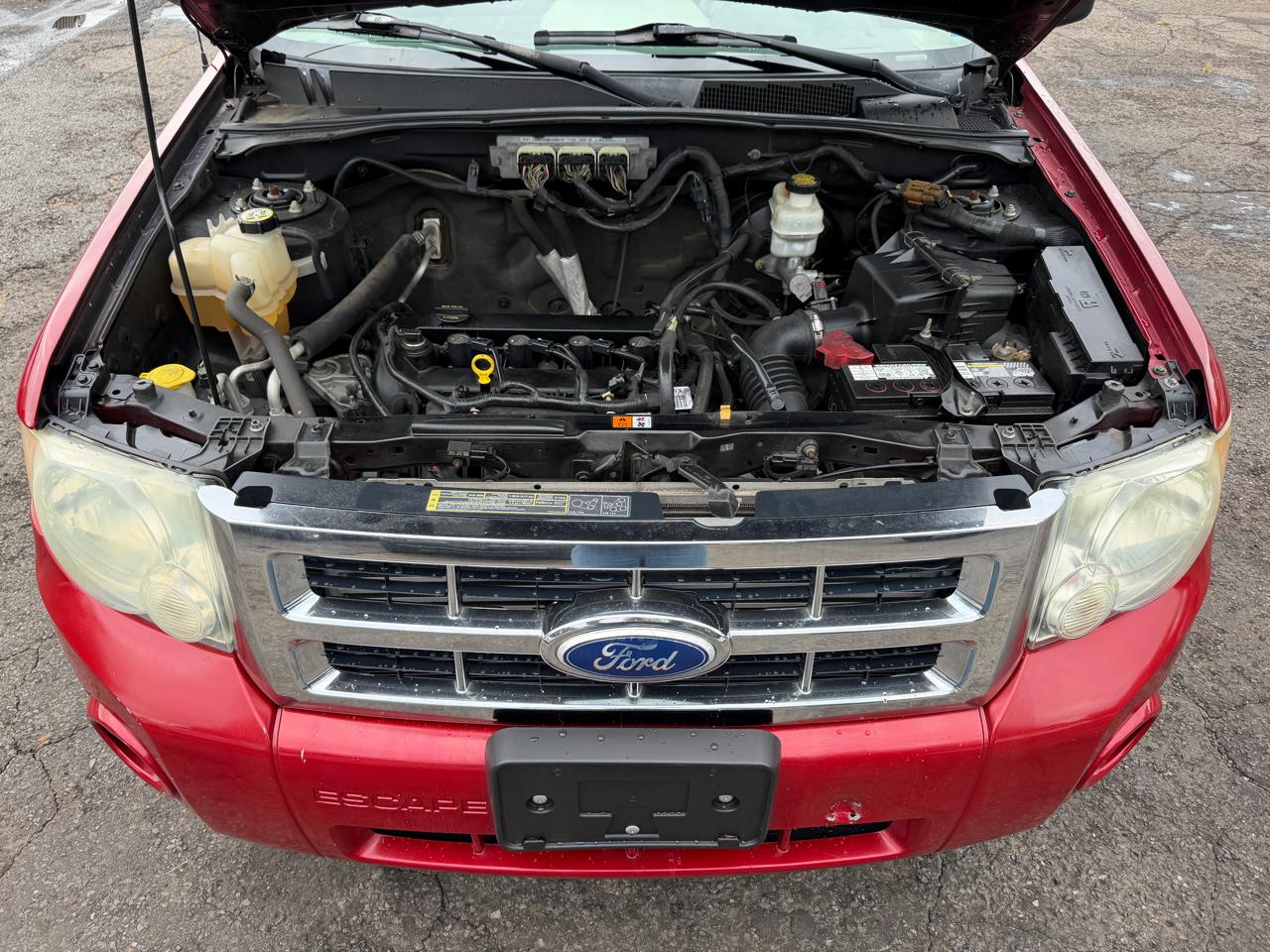 Ford Escape XLS FWD 2010