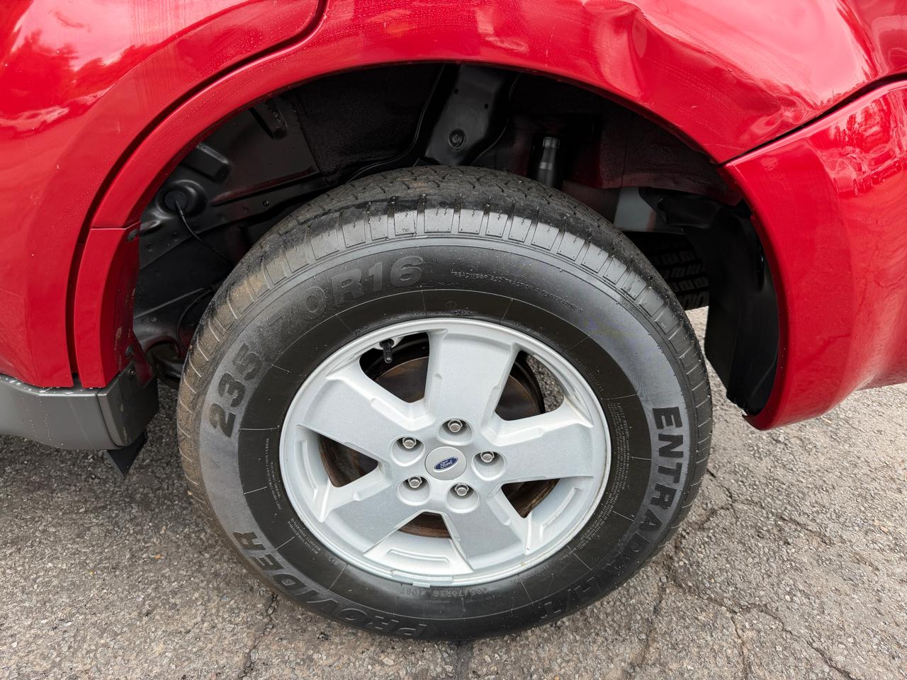 Ford Escape XLS FWD 2010