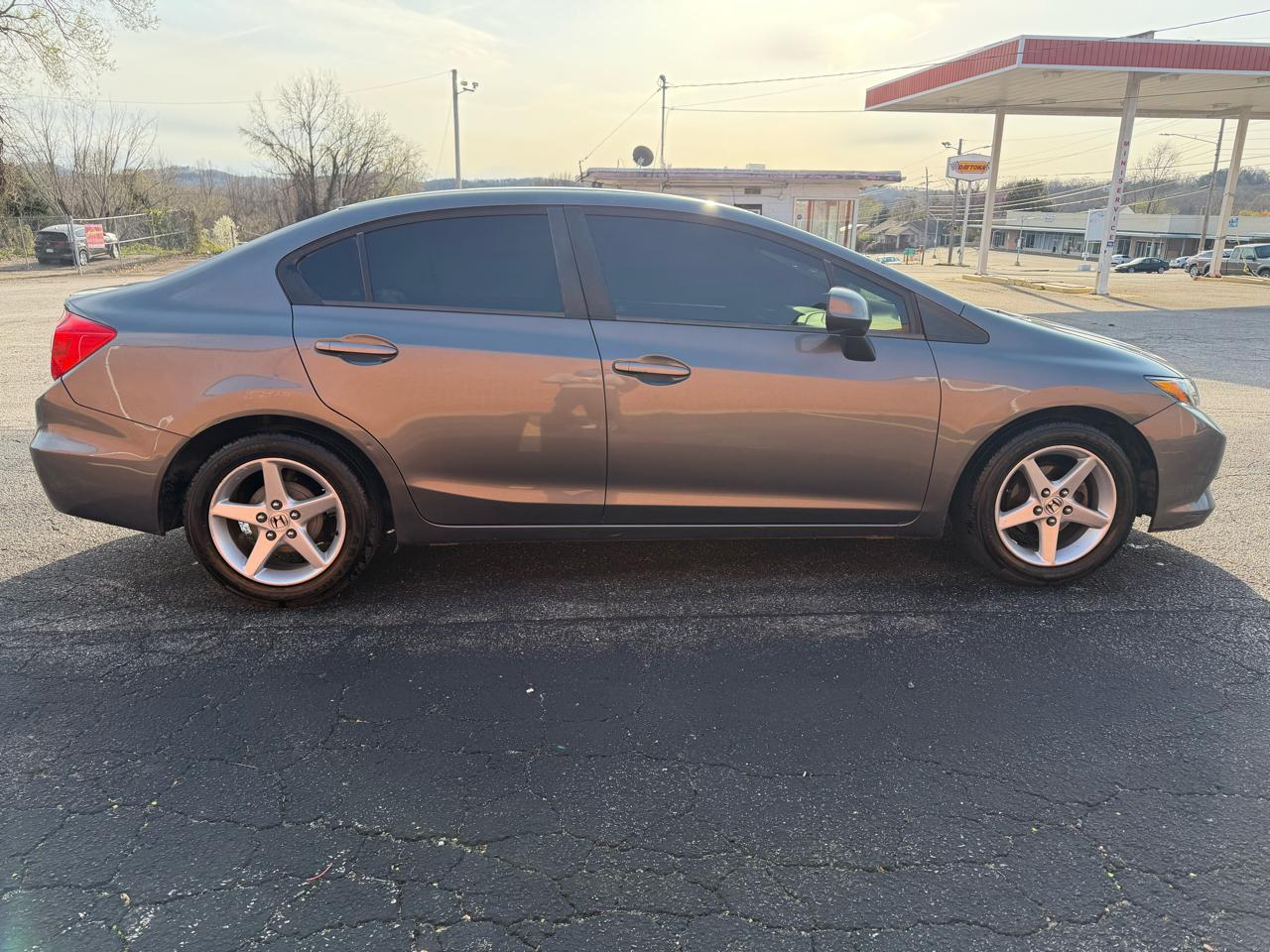 Honda Civic LX sedan 2012