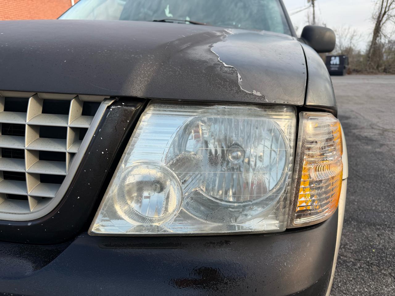 Ford Explorer Eddie Bauer 4.0L 2WD 2005