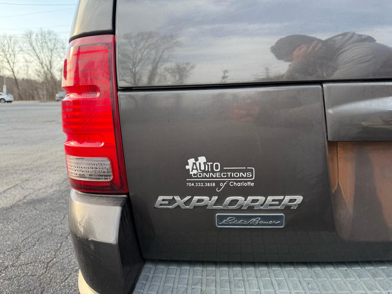 Ford Explorer Eddie Bauer 4.0L 2WD 2005