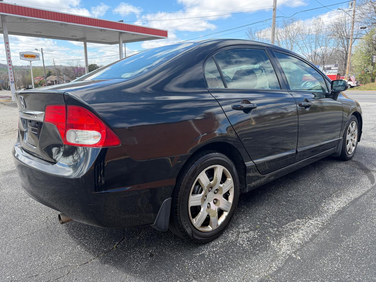 Honda Civic LX sedan 2010